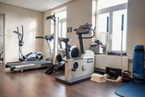fitnesstoestellen kinesitherapie - serviceflats hombeek